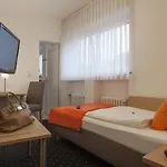 Celina Niederrheinischer Hof 3* Krefeld