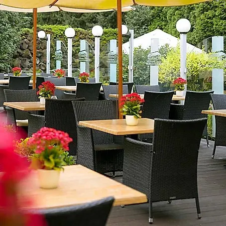 Celina Niederrheinischer Hof