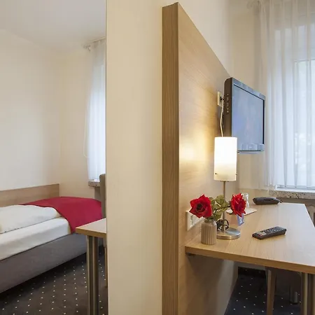 Celina Niederrheinischer Hof Otel Krefeld