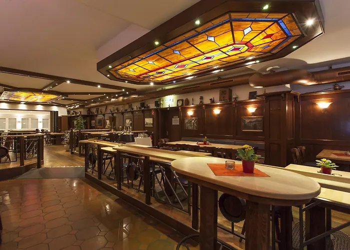 Hotel Celina Niederrheinischer Hof 3*