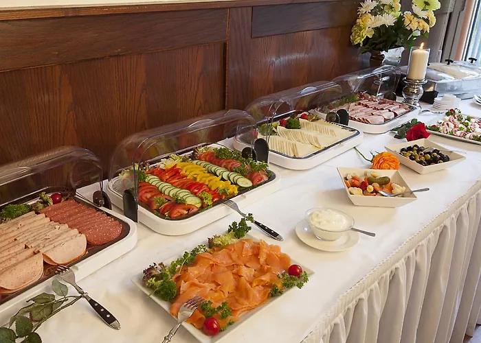 Celina Niederrheinischer Hof 3*