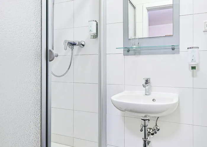 Celina Niederrheinischer Hof 3* Krefeld