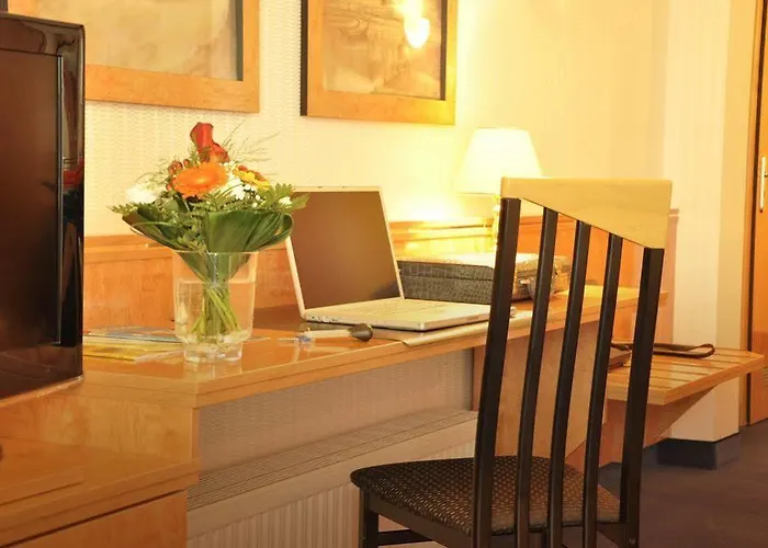 Celina Niederrheinischer Hof 3* Krefeld